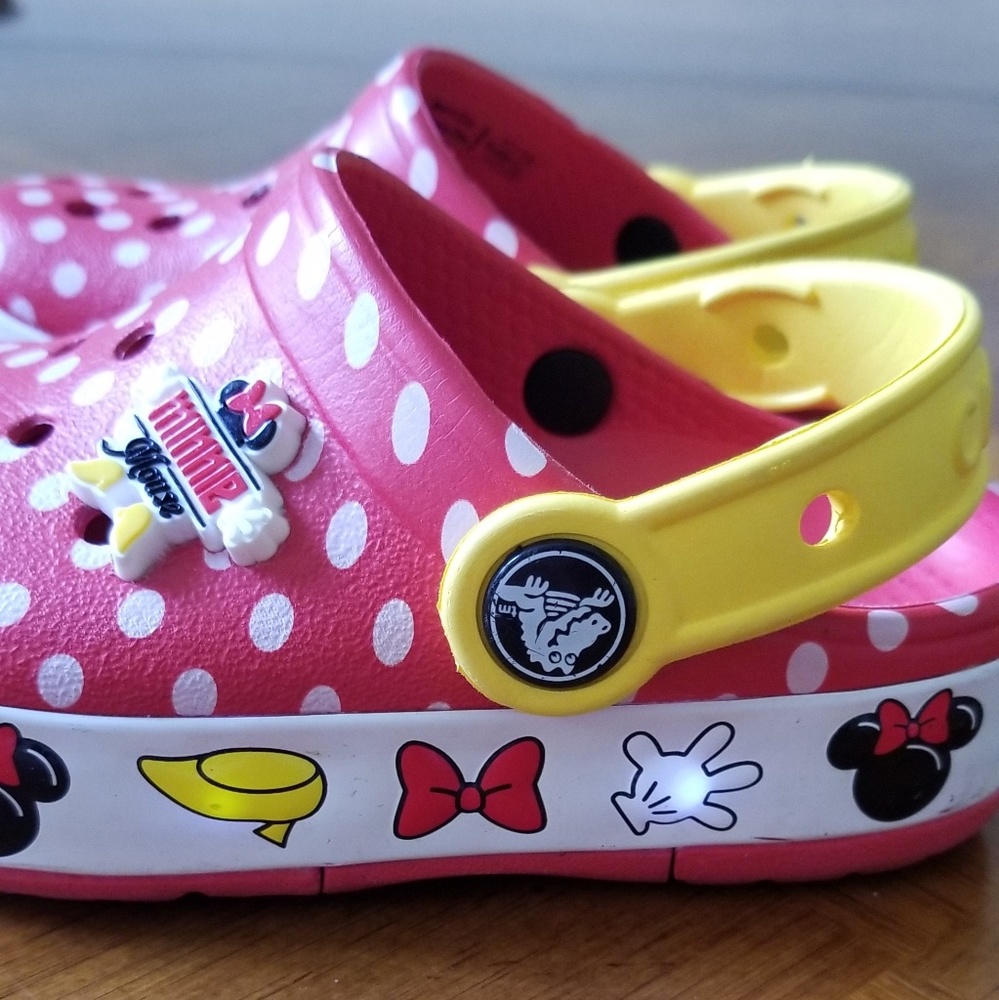 Mini Mouse Light-up CROCS, size toddler 8